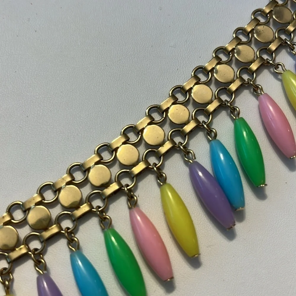 Pretty Pastel vintage plastic beaded fringe necklace gold tone fairy whimsical